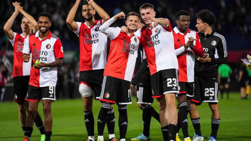 Feyenoord – Từ cái bóng của Ajax đến biểu tượng máu lửa thành Rotterdam