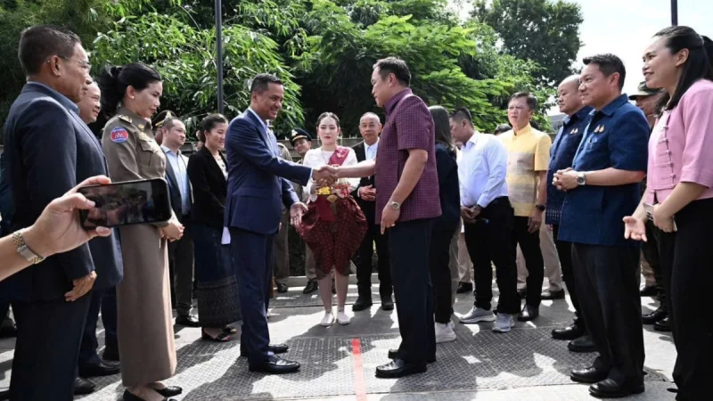 Cầu thủ kết nối cộng đồng: Dự án thiện nguyện, đấu giá từ thiện
