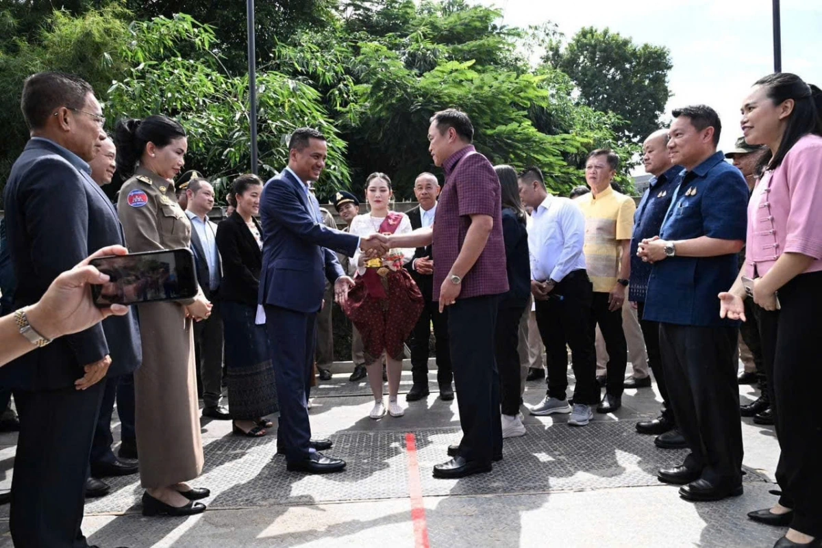 Cầu thủ kết nối cộng đồng: Dự án thiện nguyện, đấu giá từ thiện