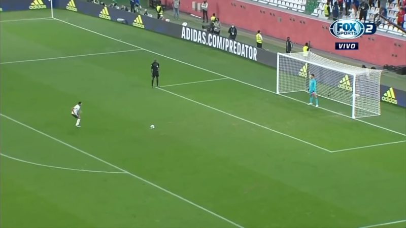 Top 5 pha đá penalty nghẹt thở xảy ra trong hiệp phụ các trận đấu khuya
