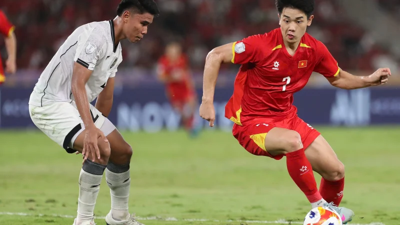 Nguyễn Đình Bắc – Cầu thủ hay nhất U23 Đông Nam Á 2025: Hành trình chinh phục đỉnh cao